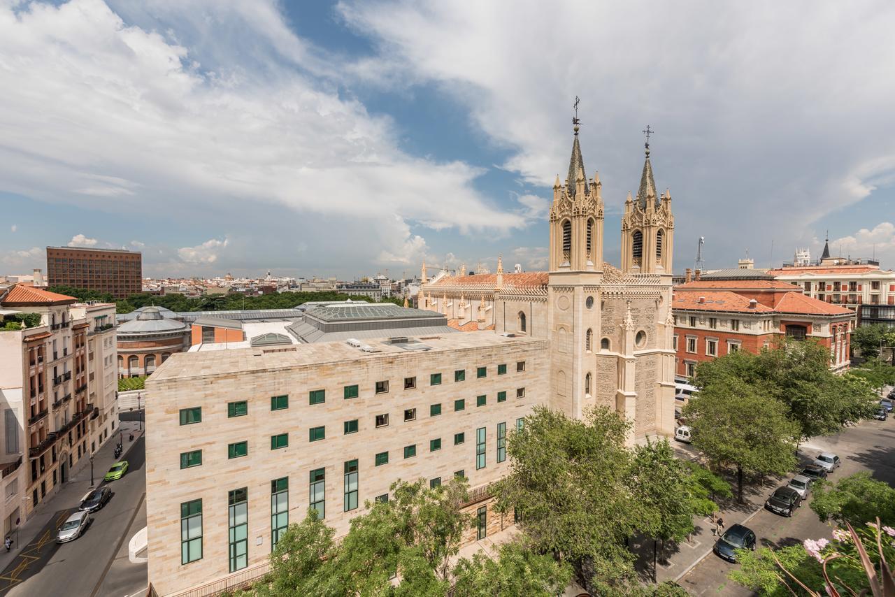 Los Jeronimos Madrid Exterior foto